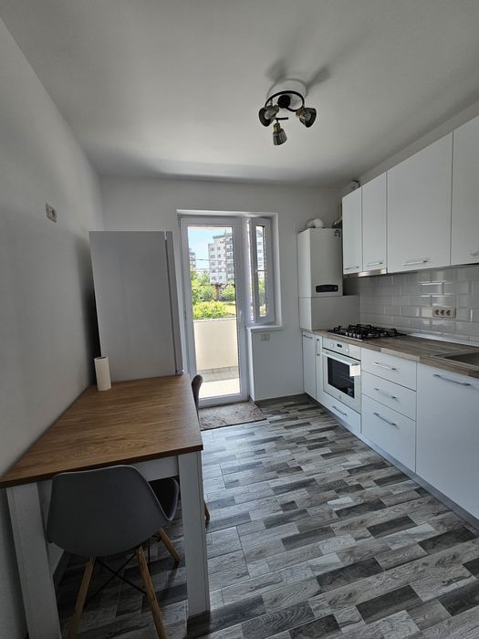 Inchiriez apartament 2 camere bloc nou langa PITESTI ARENA