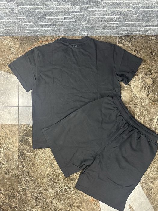 Compleu Ami Paris [tricou, pantaloni scurti]