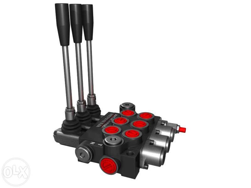 Distribuitor hidraulic monobloc 3 sectiuni 40 l/min 1/2"