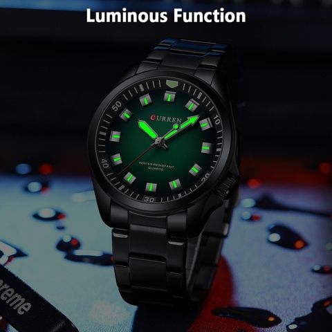 Глубокий изумруд и матовая сталь — CURREN Black Green