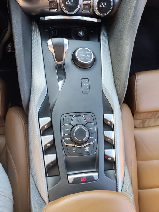 CITROËN DS5 HYBRID4 Sport Business — 200 CP — 4x4 —  IMPECABIL