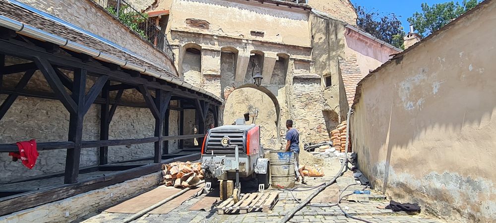 Executie sapa mecanizata