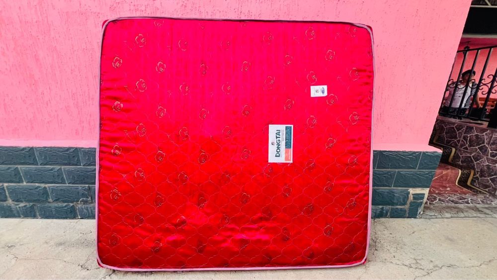 Продам матрас 200на180высота20