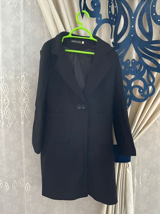 Продается пальто