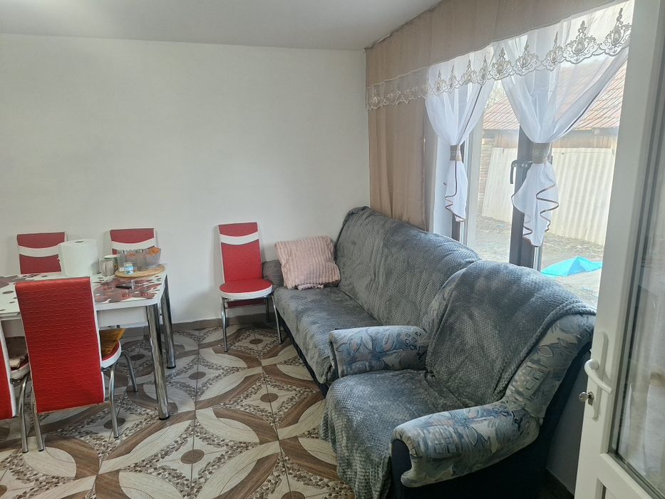 Casa de vinzare in localitatea vinga jud ard casa are 200m