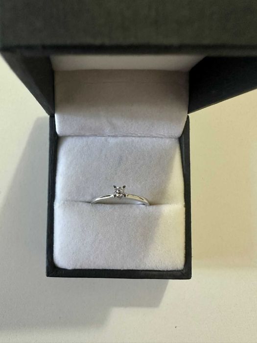 Inel logodna diamant aur alb 18k