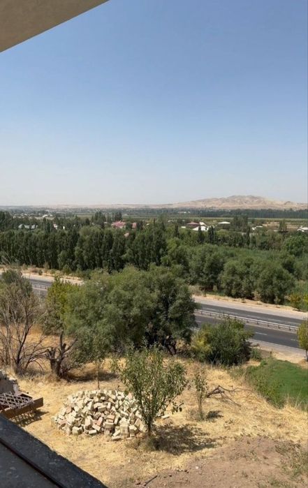 Продаётся участок,земля.Газалкент!