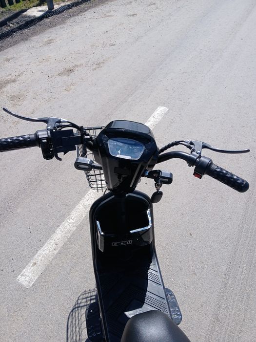 СРОЧНО!!продаеться электровелосипед Sk8