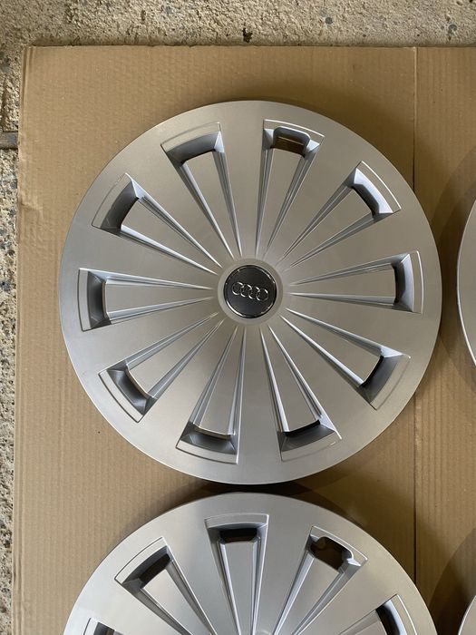 16 цола Тасове Ауди , Audi