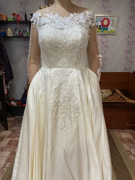 Продам свадебное платье