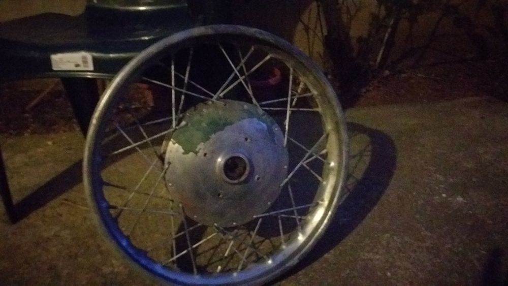 джезве джанта лопата носач кирка