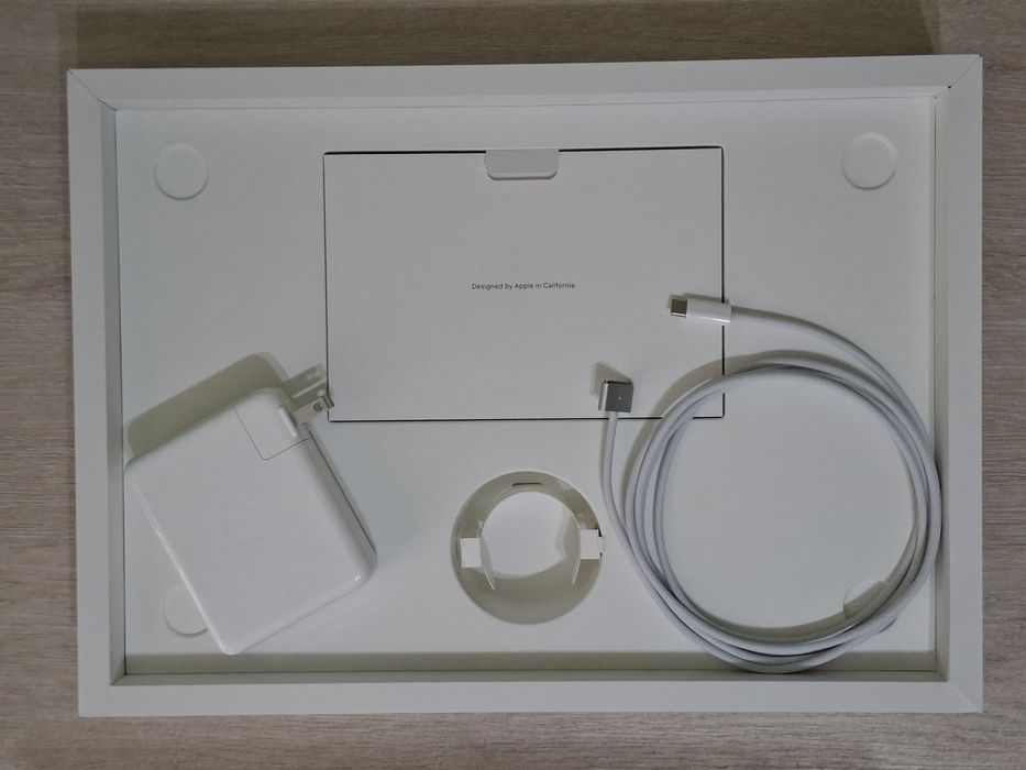 Macbook Pro 16.2" M4 Pro • 24/512 • Silver