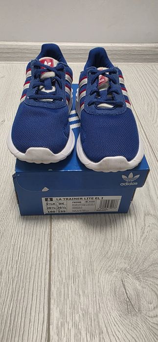 Adidasi Adidas originali marimea 26 jumatate ca noi