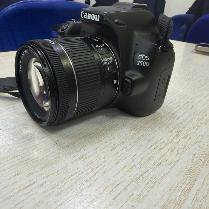 Canon 250d фотоаппарат