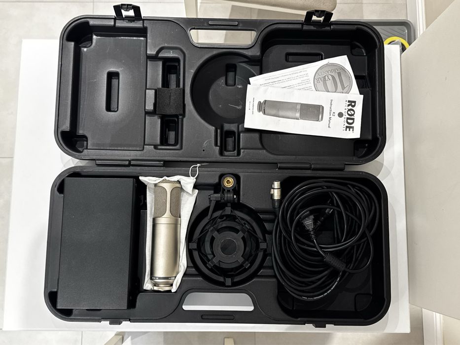 Rode K2 pachet complet microfon cu lampa, sursa, shock mount, geanta