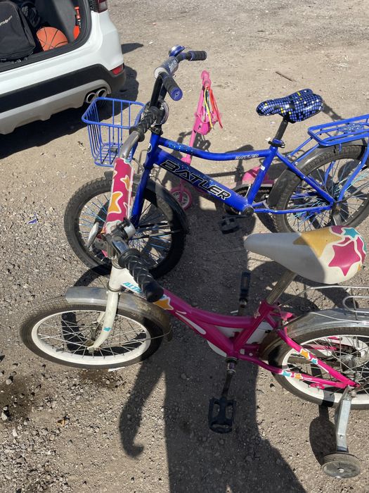 Продам два велика