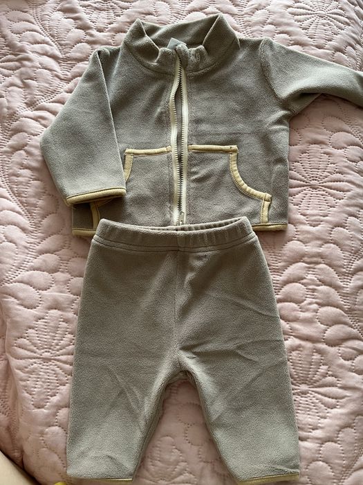 Lot haine bebe marimea 56