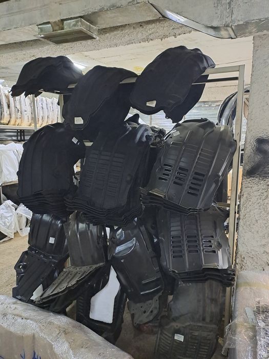 Подкрылки для Toyota