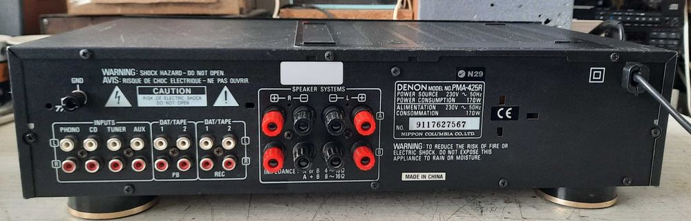 Продавам усилвател Denon pma-425-r