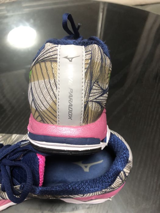 Маратонки Mizuno  wave paradox 40.5