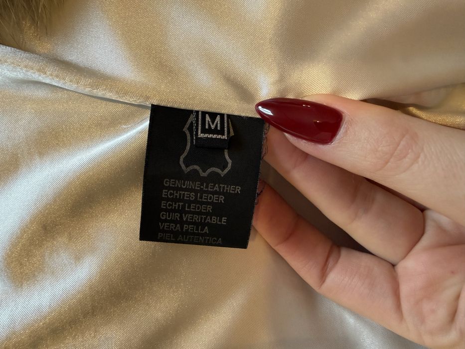 Елек с естествен косъм