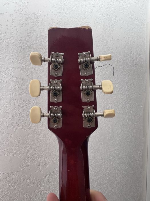 Продается гитара