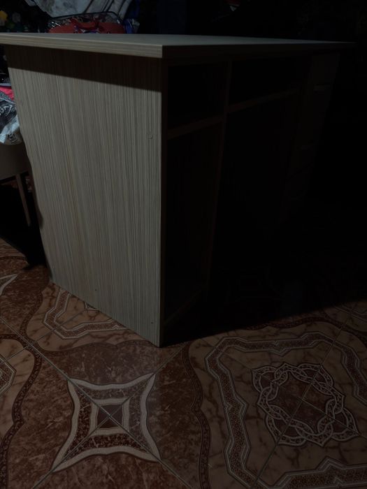 birou cu sertare si etajere