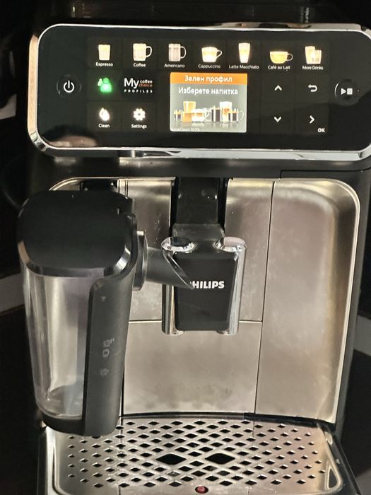 Еспресо машина Philips LatteGo Series 5400 EP5447/90