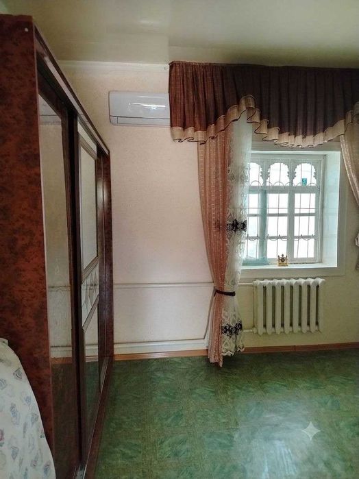 Hovli sotiladi, hamma sharoitlari bor tayyor