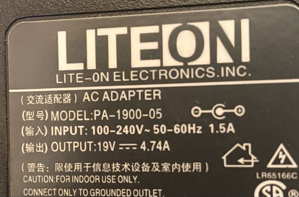 Блок питания на ноутбук Acer