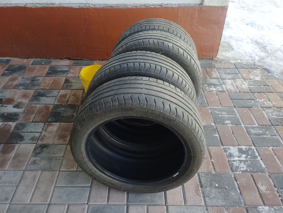 Шыны летные почти новые