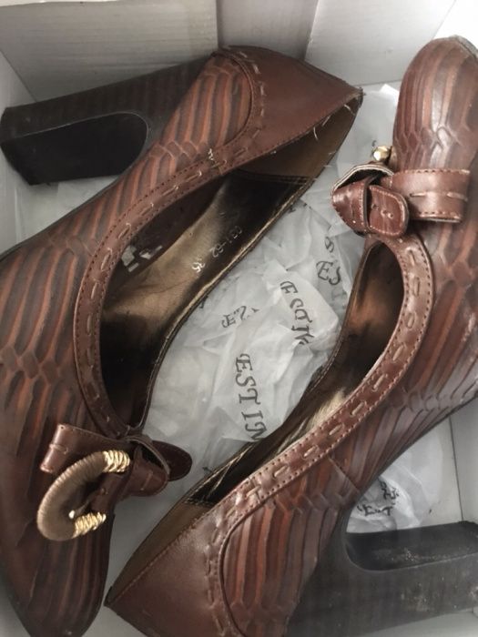 Pantofi piele noi 38/39