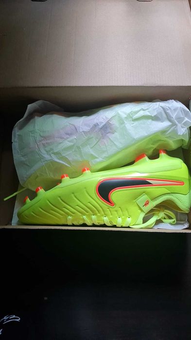 Футболни Обувки Nike Tiempo Pro FG