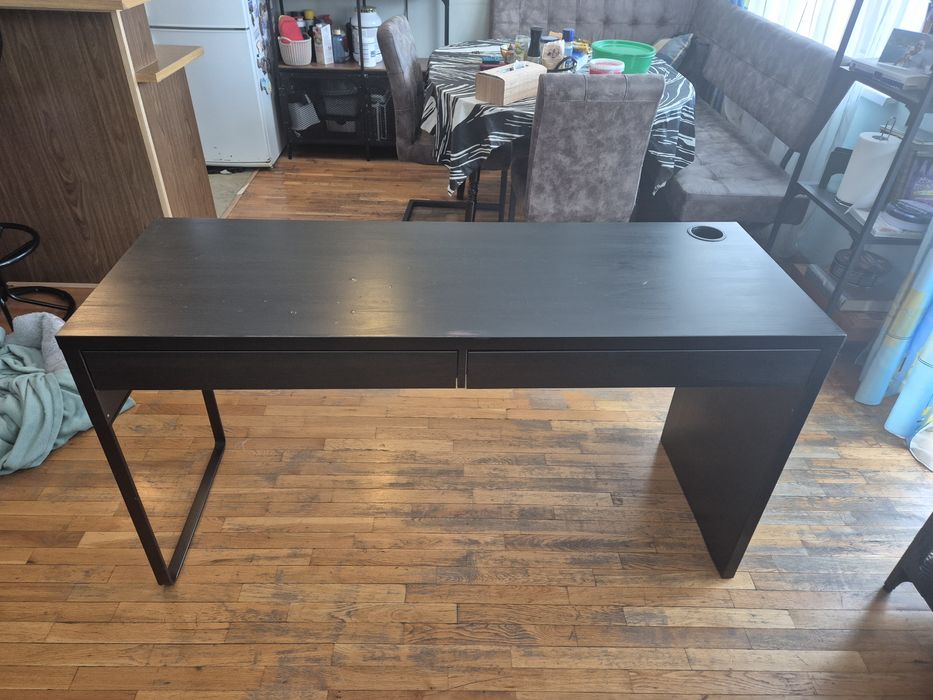 Бюро със чкемедже черно