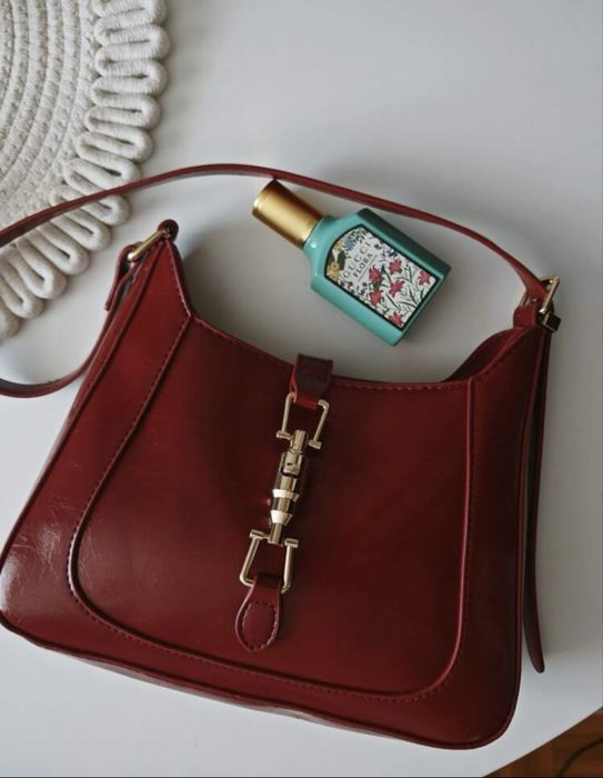 Дамска чанта бордо