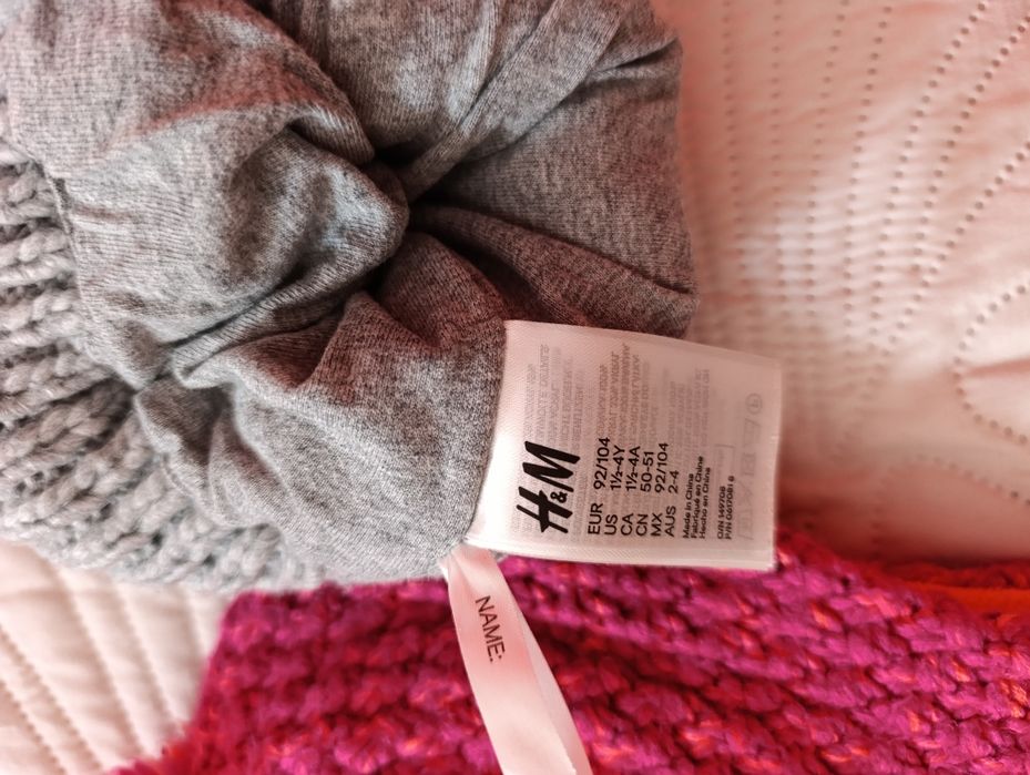 Шапки за момиче, възраст 4-6 години