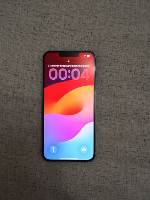 iPhone 14 светло голубой