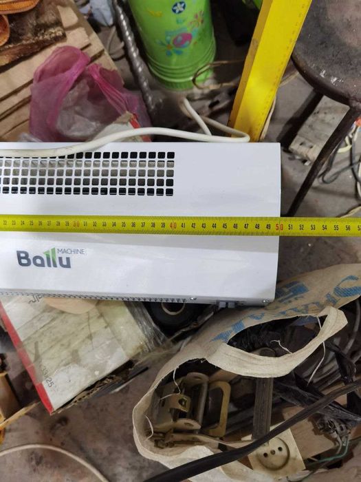 Продаётся тепловая завеса Ballu BHC-CE-3