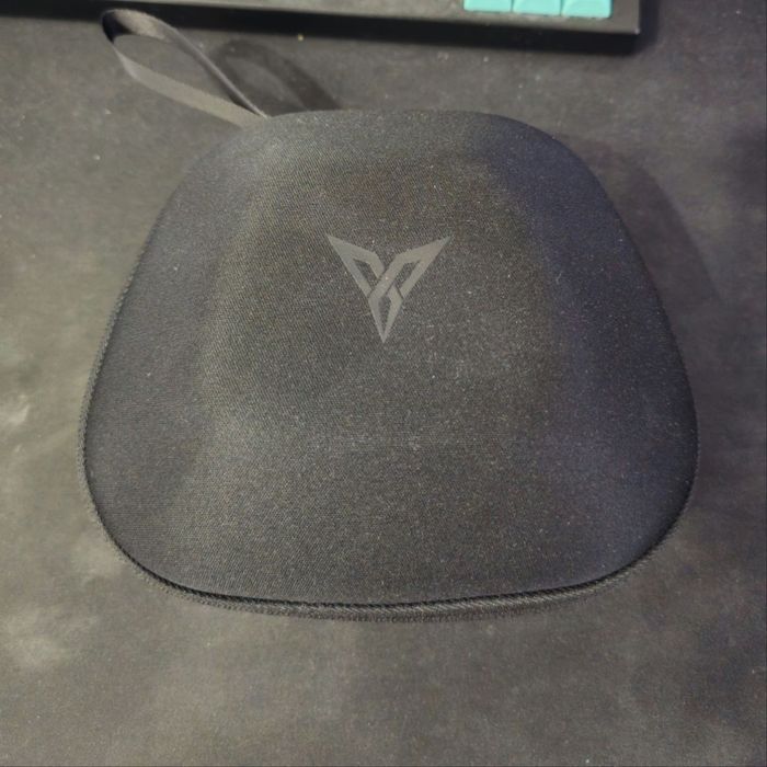 Игровой геймпад/ контроллер Flydigi Direwolf 4