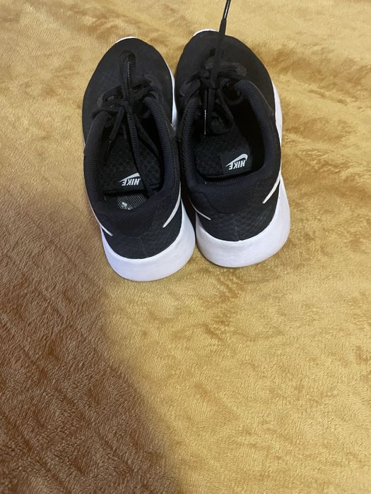 Nike дамски маратонки