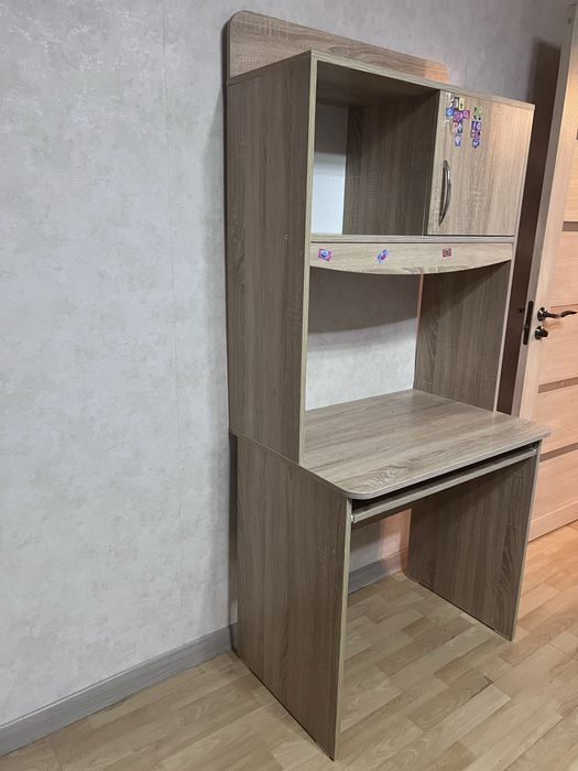 Стол для детской