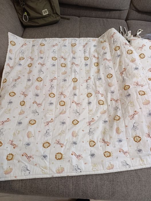 Бортики на кроватку манеж