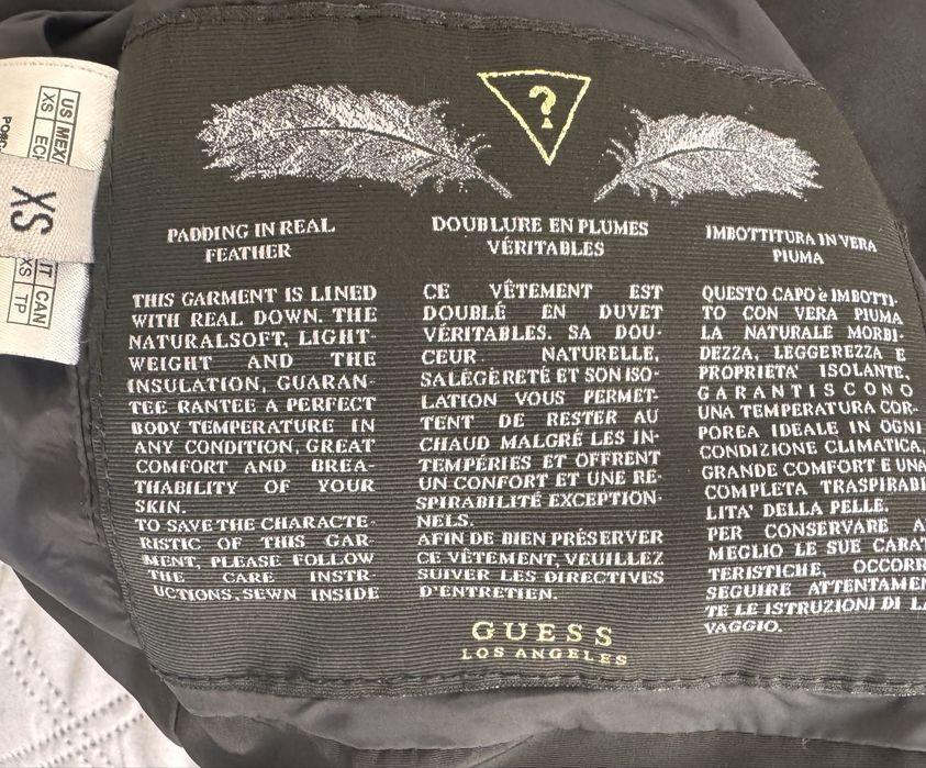 Яке Guess с естествен пух