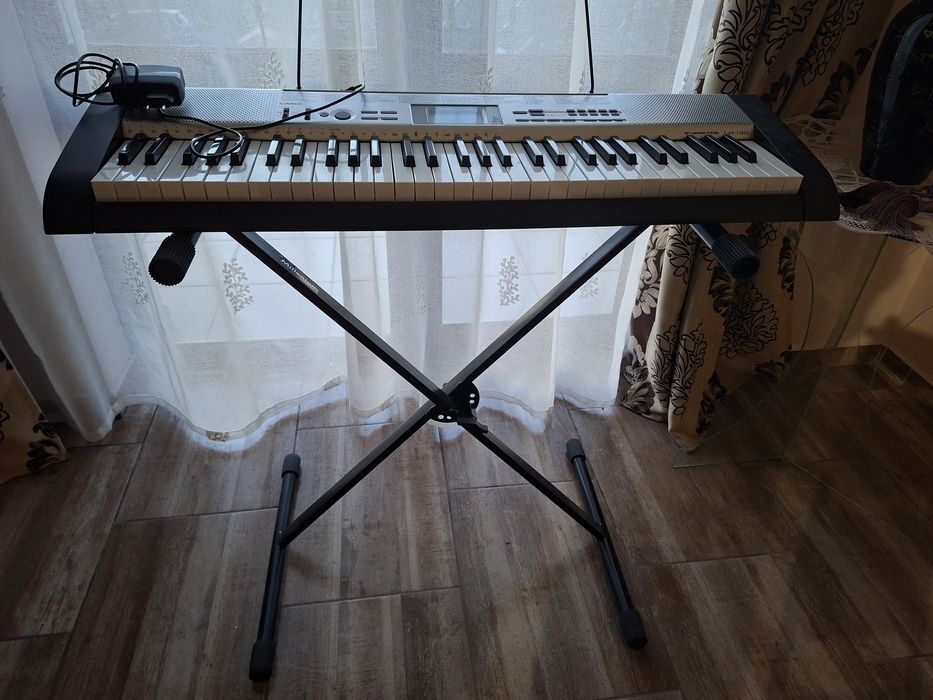 Vand Orga Casio LK-130