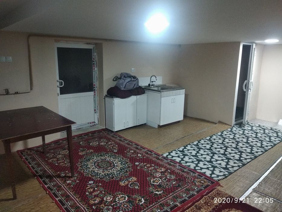 Ijaraga qoyaman Kvartira qizlar va ayolar uchun.