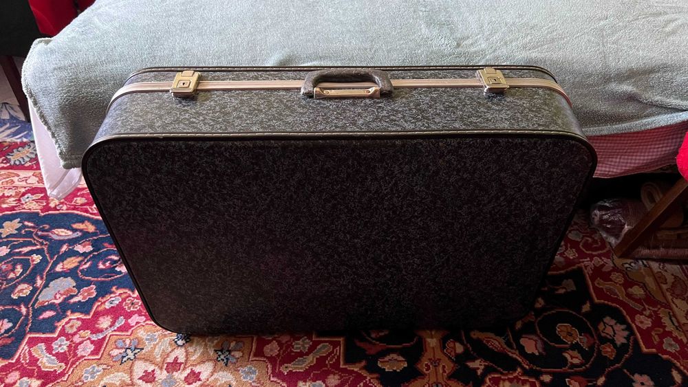 Valiza/Geamantan retro