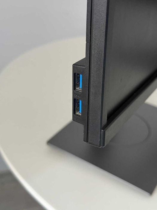 Monitor Dell 24" P2417H, Full HD, IPS - Ideal pentru birou / WFH