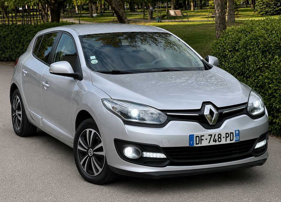 Renault MEGANE 2015-Diesel 1.5 Dci/110 cp-Dotari EXTRA- MASINA SUPER INGRIJITA