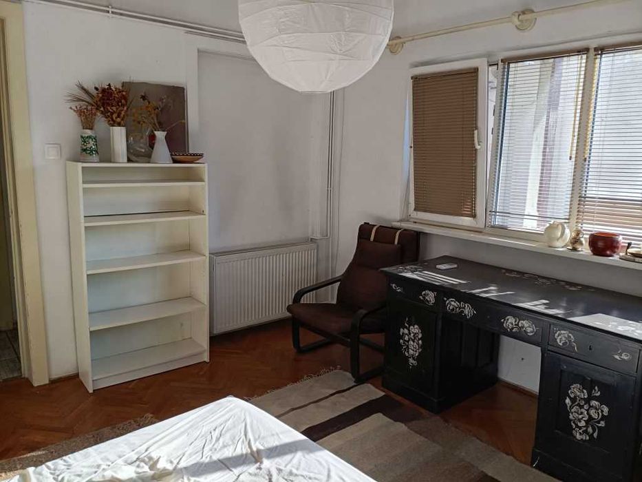 Apartament 3 camere de inchiriat
