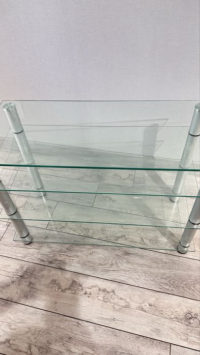 Тумба под телевизор стеклянная